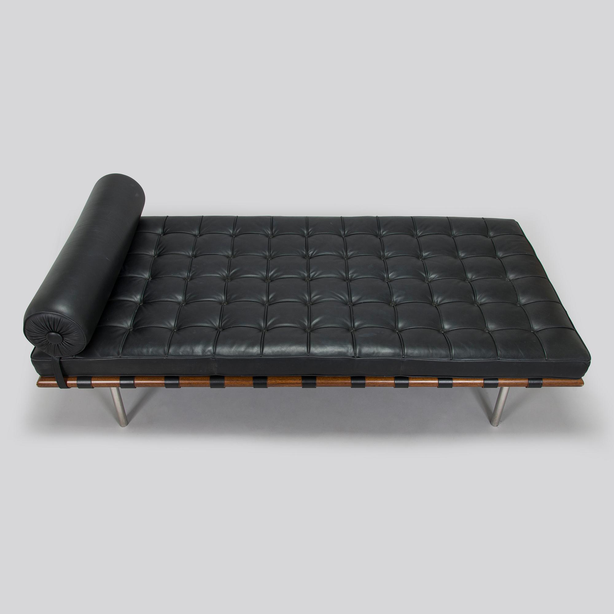 Ludwig Mies van der Rohe, Daybed, "Barcelona" Knoll Studio 2007.
