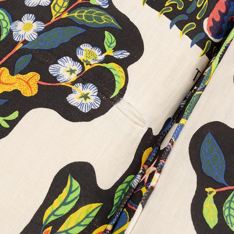 Josef Frank, soffa, modell 678, Firma Svenskt Tenn.