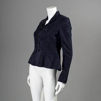 A darkblue suede jacket by Ralph Lauren.