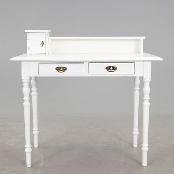 DAMSKRIVBORD, 1900-talets första hälft.