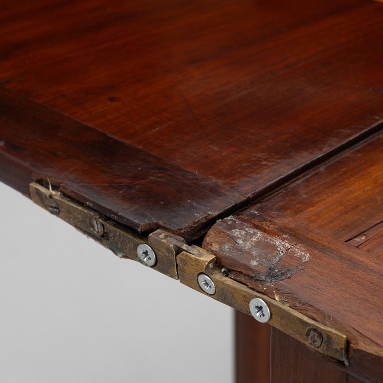 Spelbord, Stockholmsarbete, omkring år 1800, Sengustavianskt.
