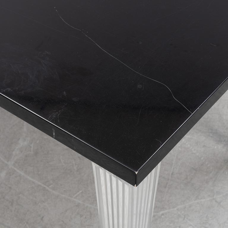 Philippe Starck, bord, "Top Top", Kartell, Italien.