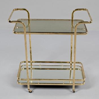 SERVERINGSVAGN, 1900-talets fjärde kvartal.