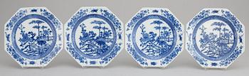 A set of eight (4-4) export plates, Qing dynasty, Qianlong (1736-95).