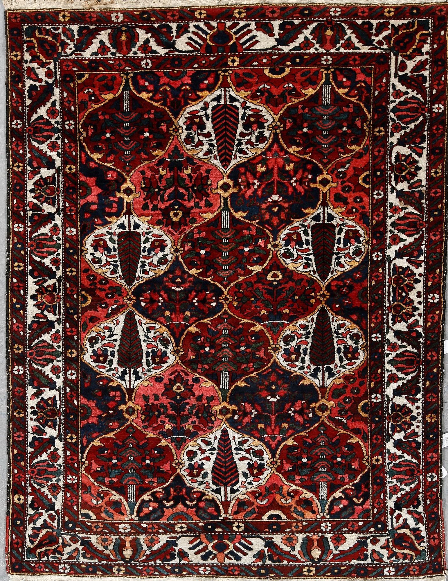 MATTA, Bakhtiari, ca 207x160 cm.