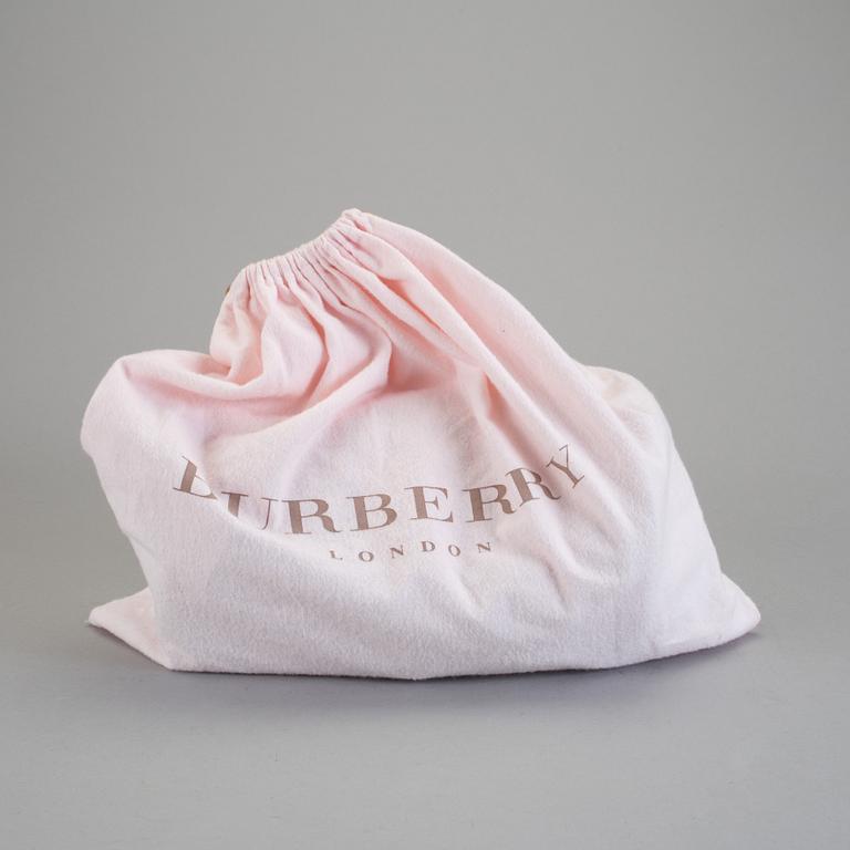 VÄSKA, Burberry.