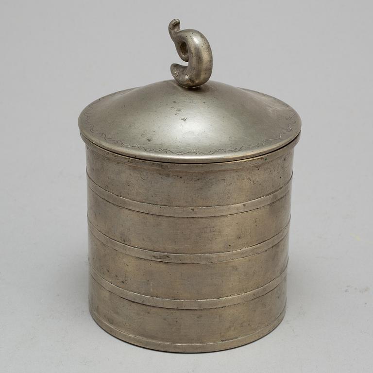 A lidded pewter box by Firma Svenskt Tenn, 1929.