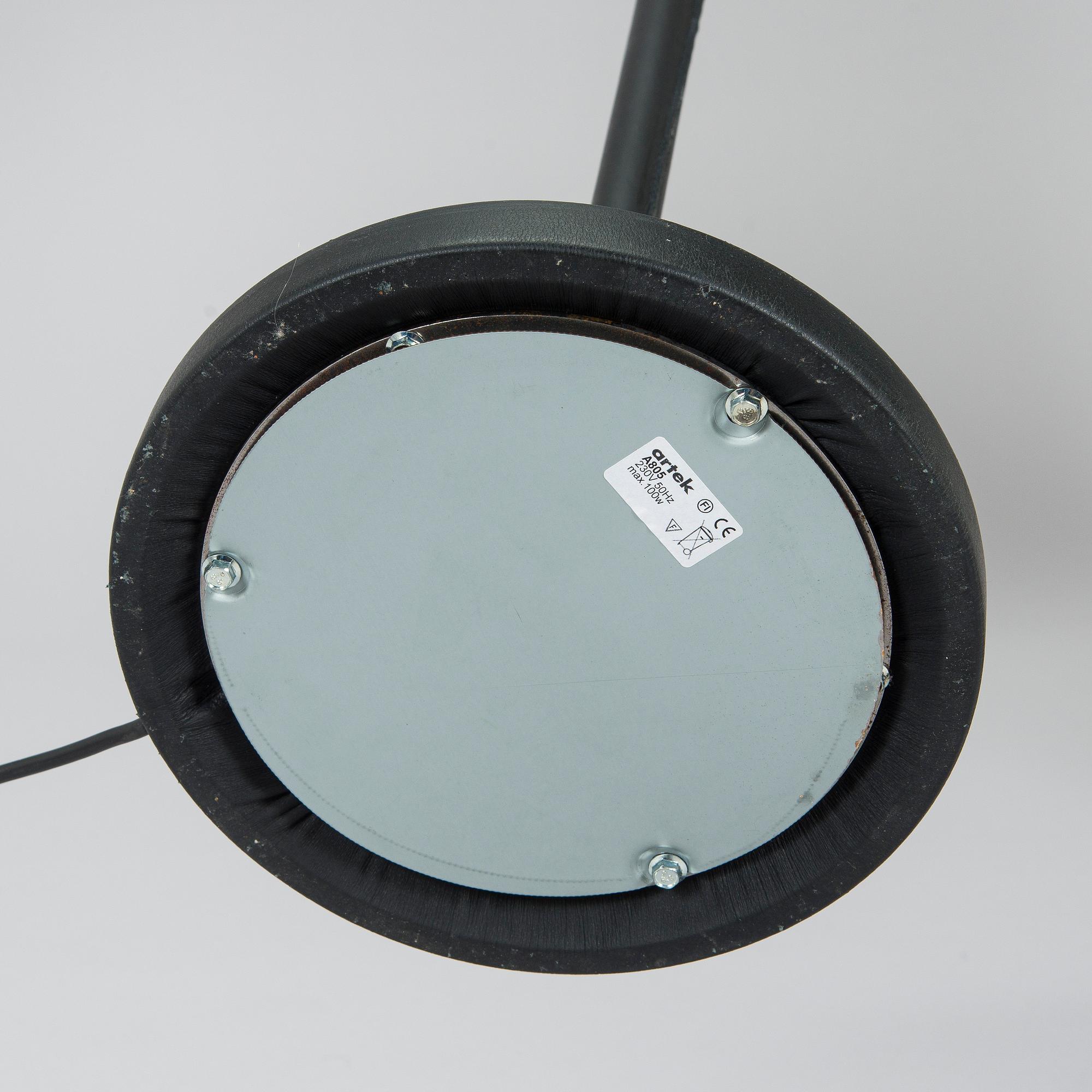 Alvar Aalto, A 2000s 'Angel Wing' floor lamp, model A 805, Artek.