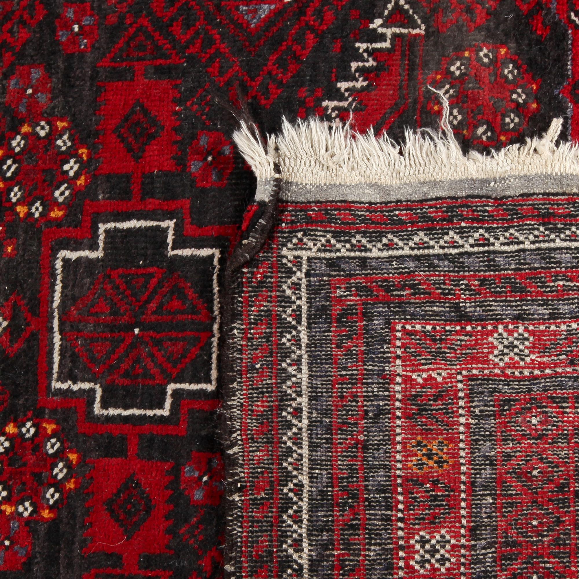 MATTA, orientalisk, semiantik. 98 x 192 cm.