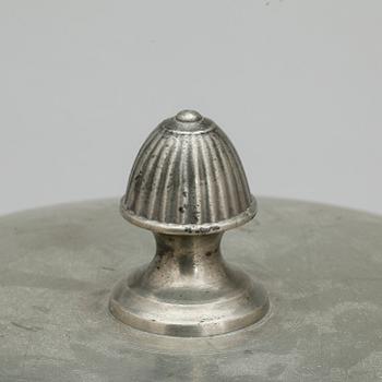 GRÖTSKÅL, tenn, otydliga mästarstämplar, 1800-tal.