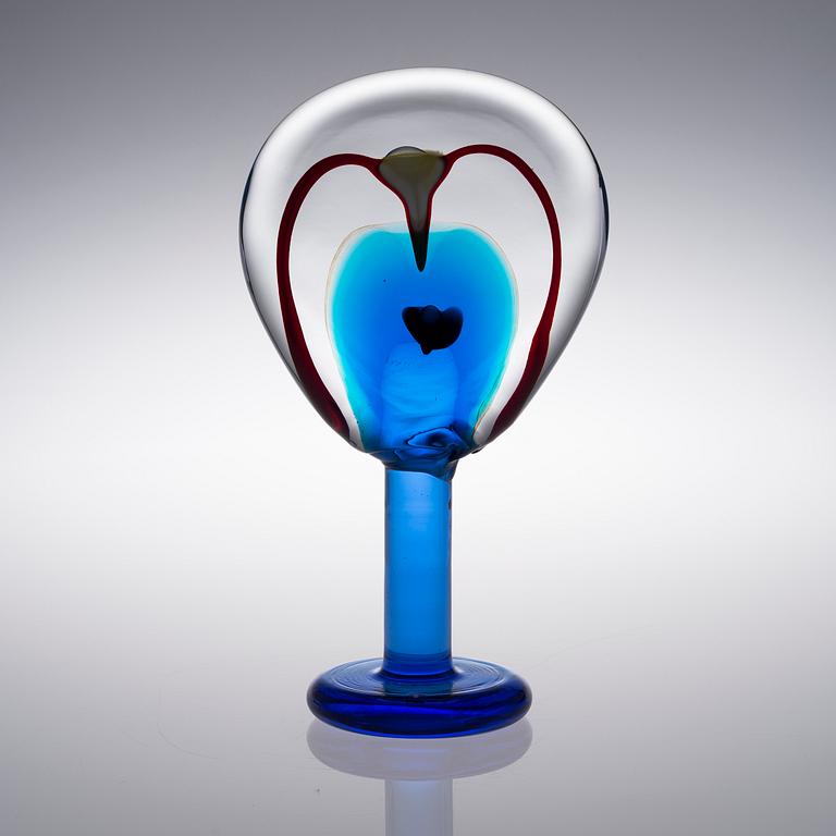 OIVA TOIKKA, A GLASS SCULPTURE. Lollipop. Signed O. Toikka, Nuutajärvi 2004, 34/200.