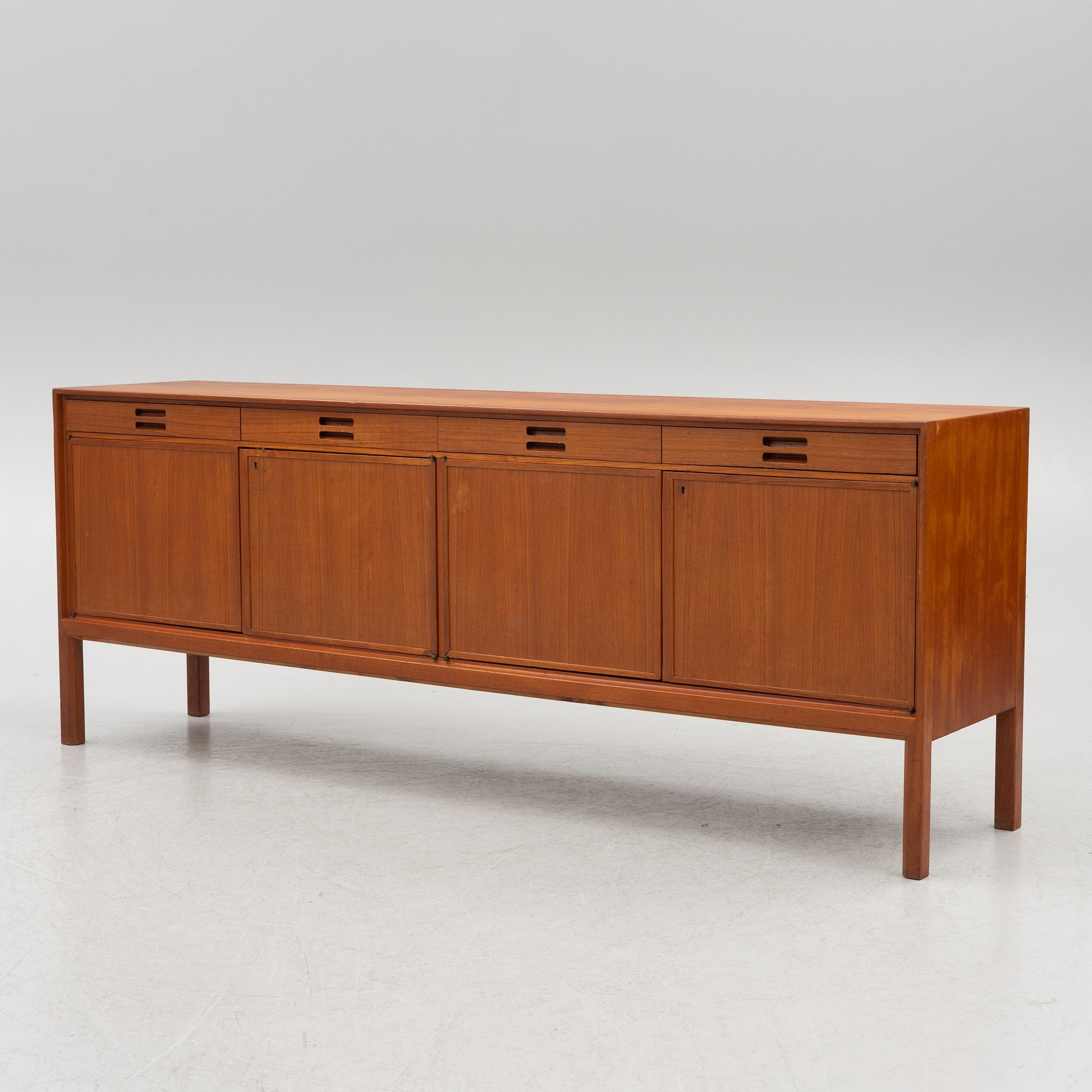 Bertil Fridhagen, sideboard, Bodafors, 1960s.