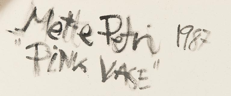 Mette Petri, "Pink vase".