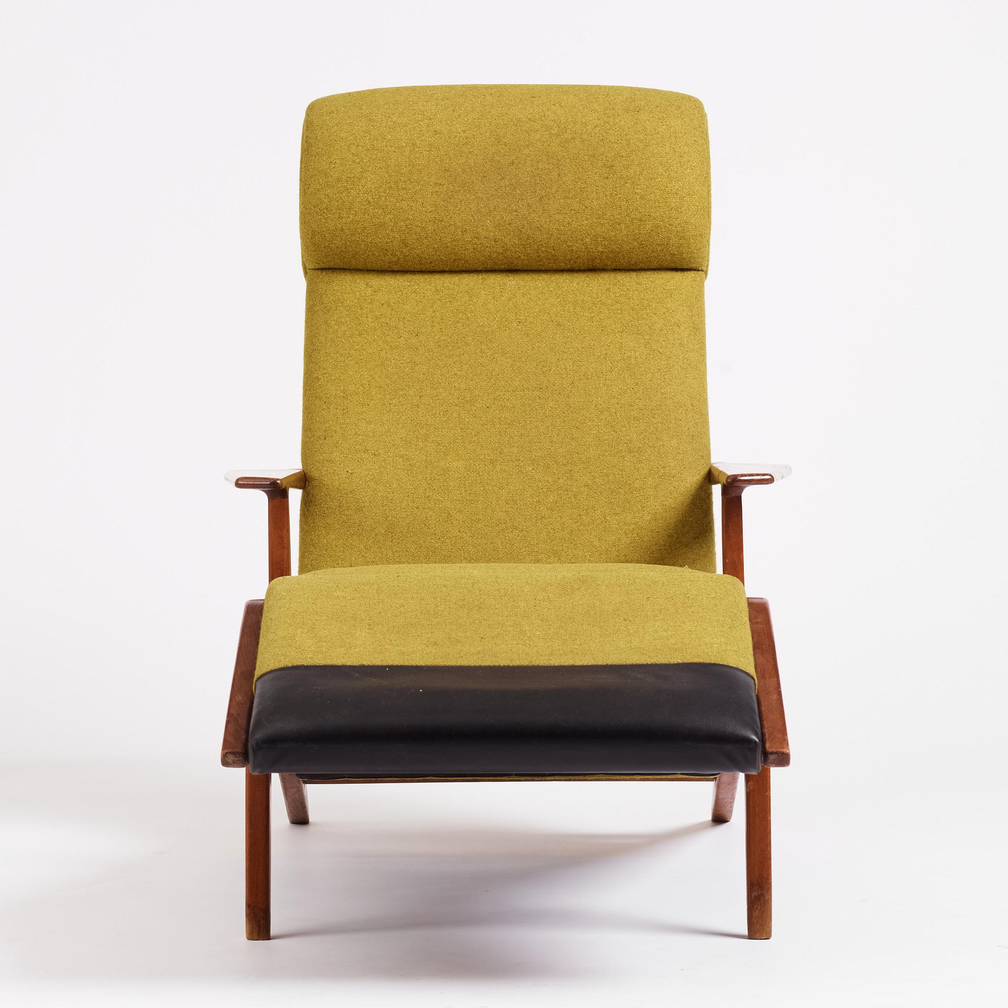 Svante Skogh, an easy chair, model no "231", Engen Möbler, Sweden 1950s.
