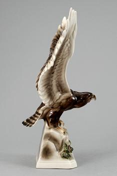 FIGURIN, porslin, Wien Keramos, signerad  R CH. 1900-tal.