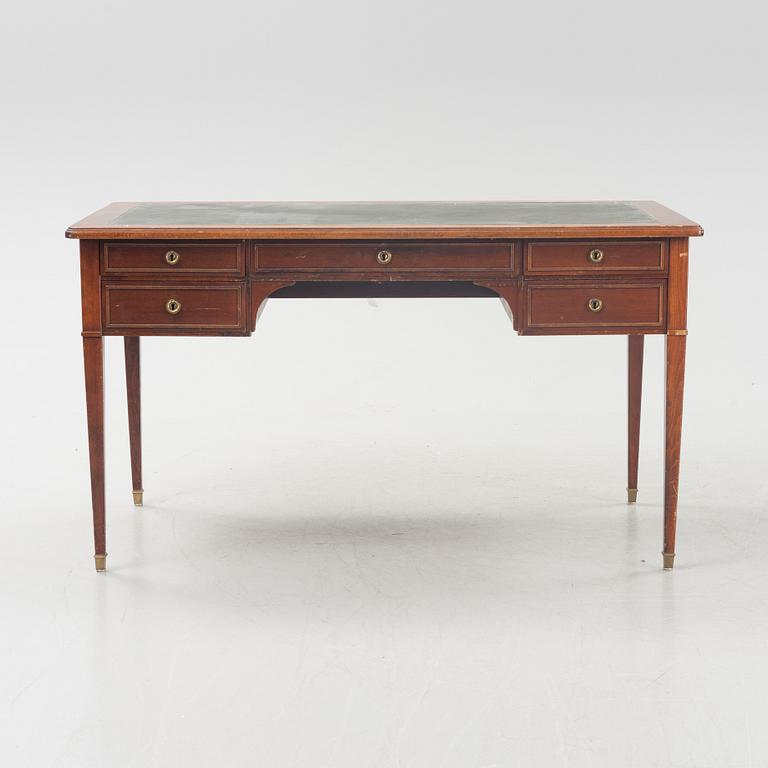 A late Gustavian mahognay writing desk, mid20th century.