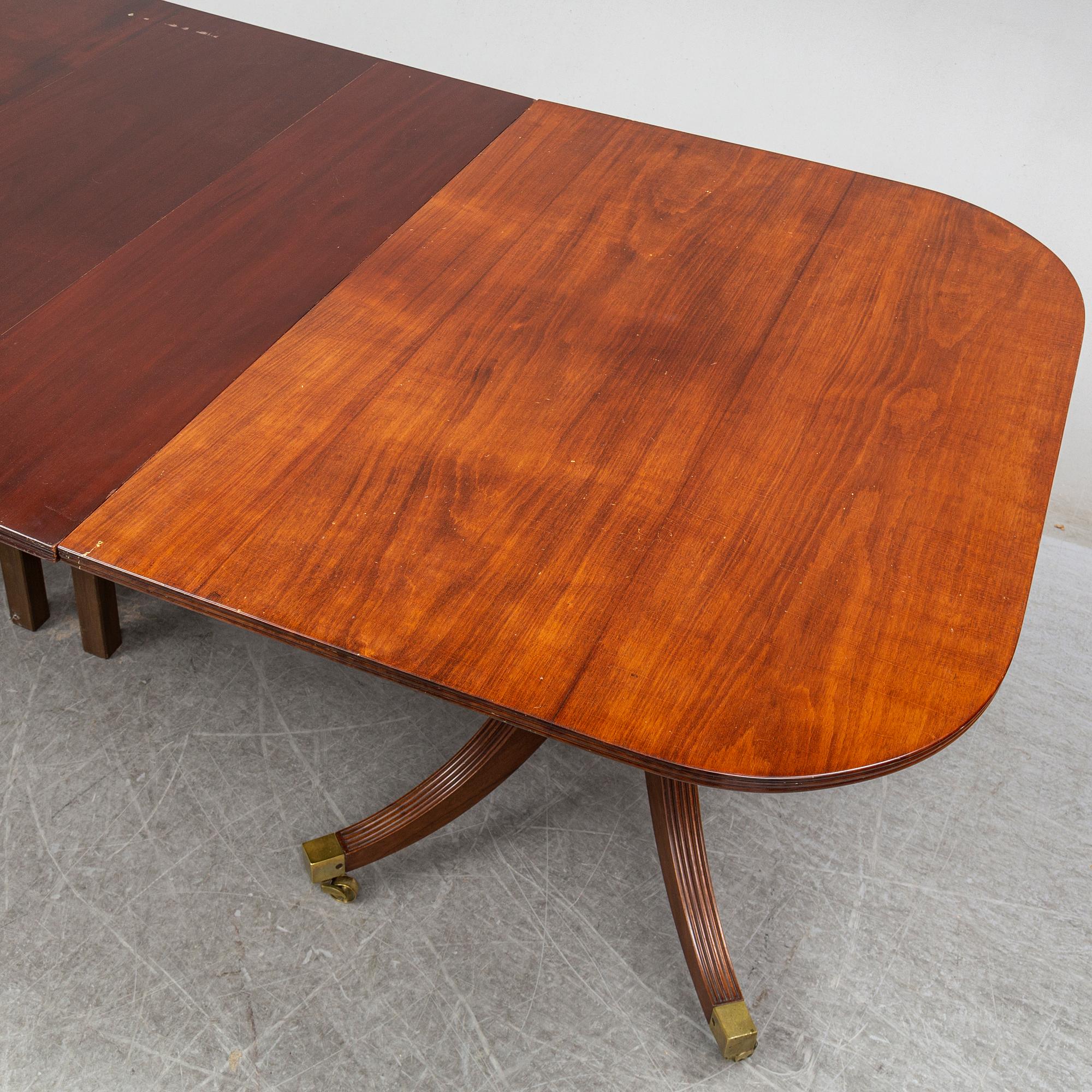 A Regency-style dinner table, second half of the 20th century.