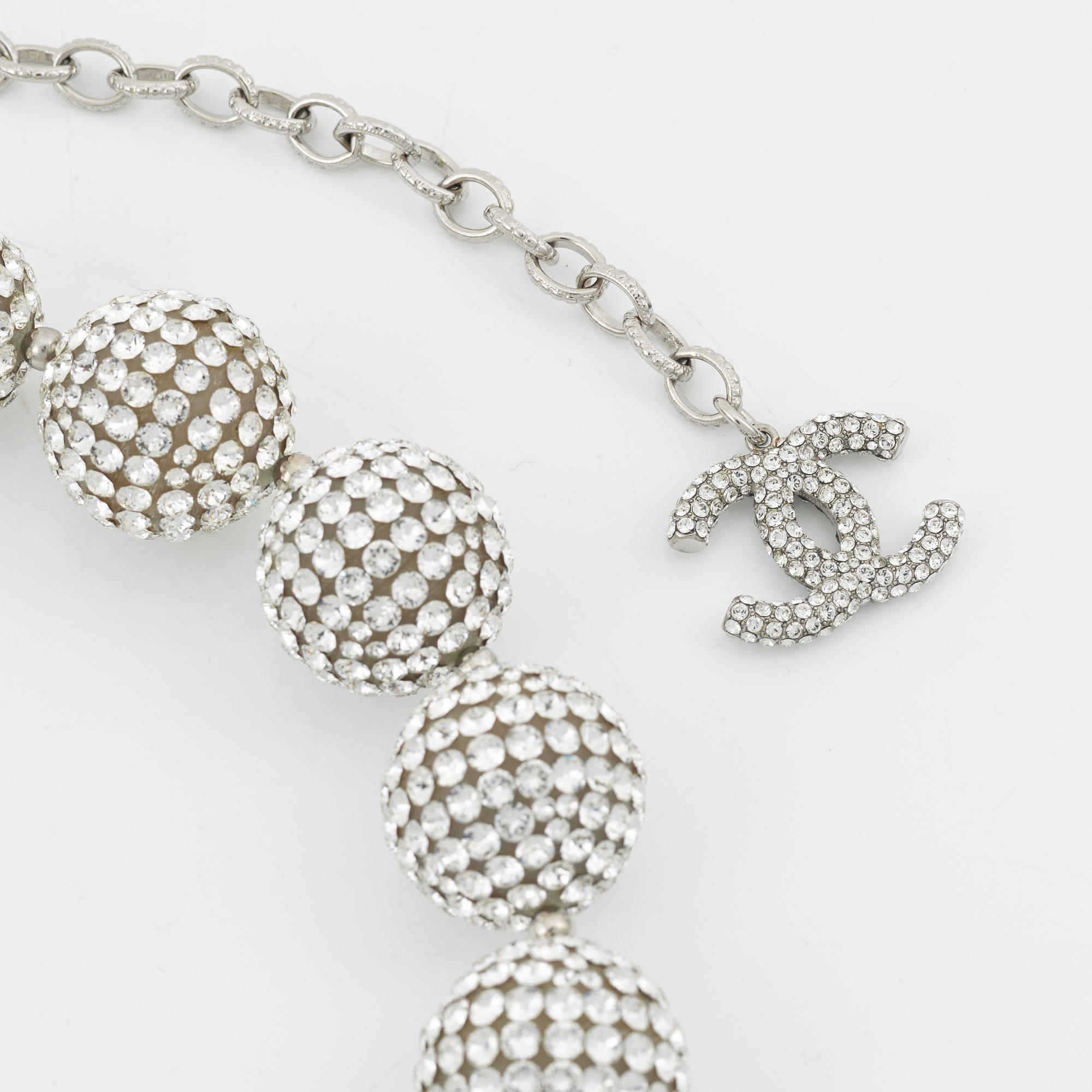 Chanel necklace 2018 store