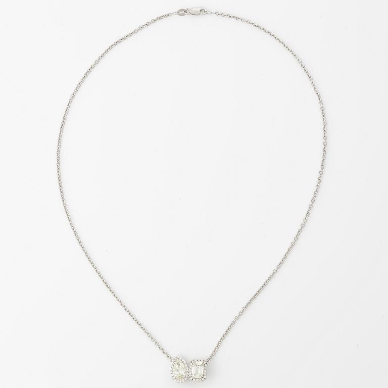 Necklace 18K white gold with pear-shaped and emerald-cut diamond accompanied by IGI and GIA report.