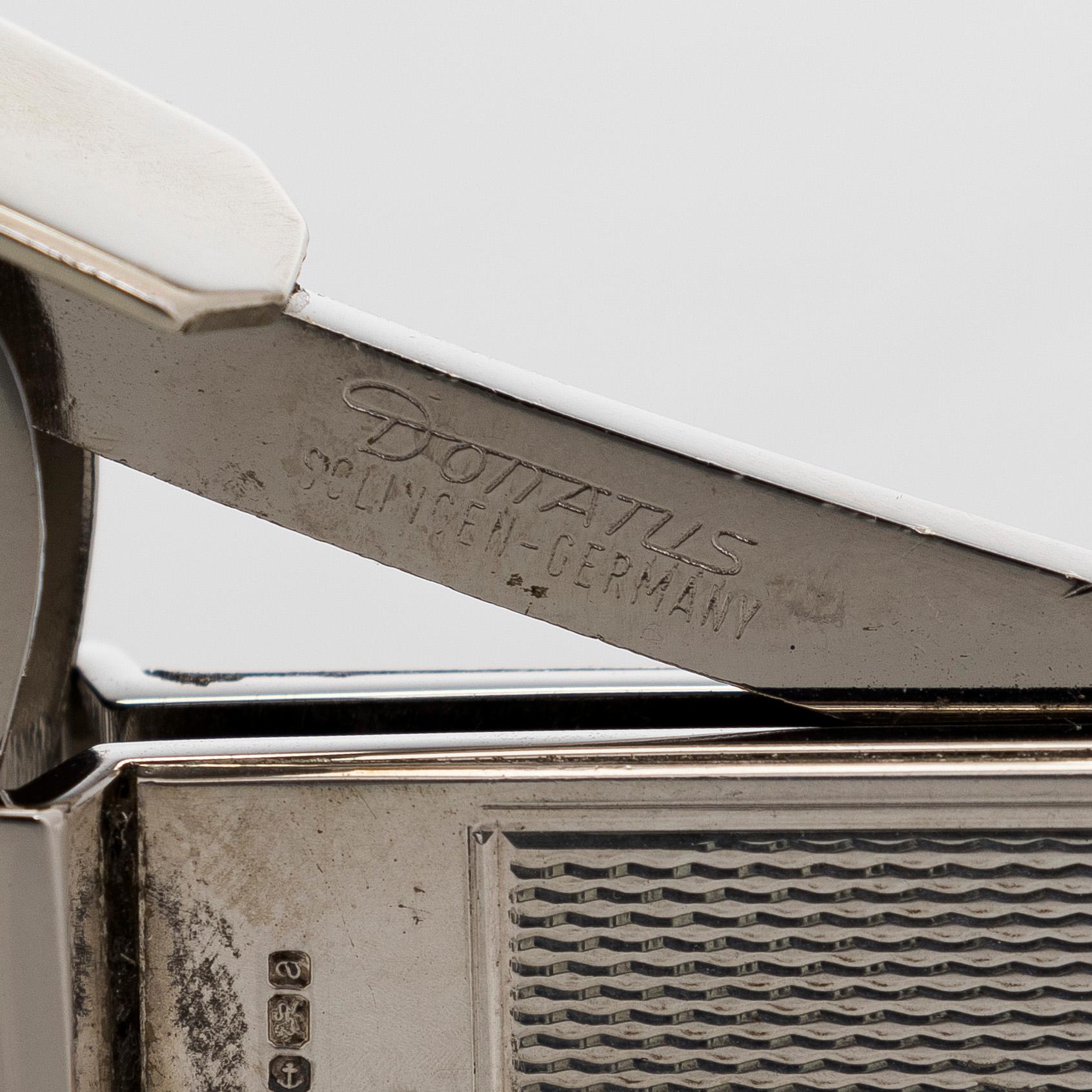 Sikarikotelo ja sikarileikkuri, sterlinghopeaa, Carrs, Sheffield 2005, ja Birmingham vuonna 2000.