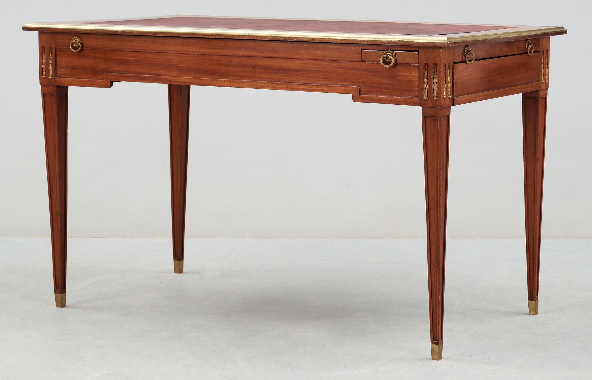 SPELBORD, av Jean Potarange (mästare i Paris 1767). Louis XVI.
