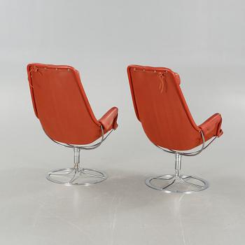 A pair of lounge chairs by Bruno Mathsson for Dux, model Jetson, second half of the 20th century.