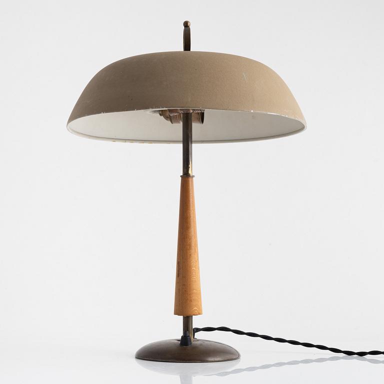 Bertil Brisborg, a table lamp, variant of models "32027" and "32391", Nordiska Kompaniet 1940s-50s.