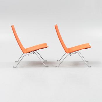 Poul Kjaerholm, fåtöljer "PK-22", Fritz Hansen, Danmark, daterade 1988.