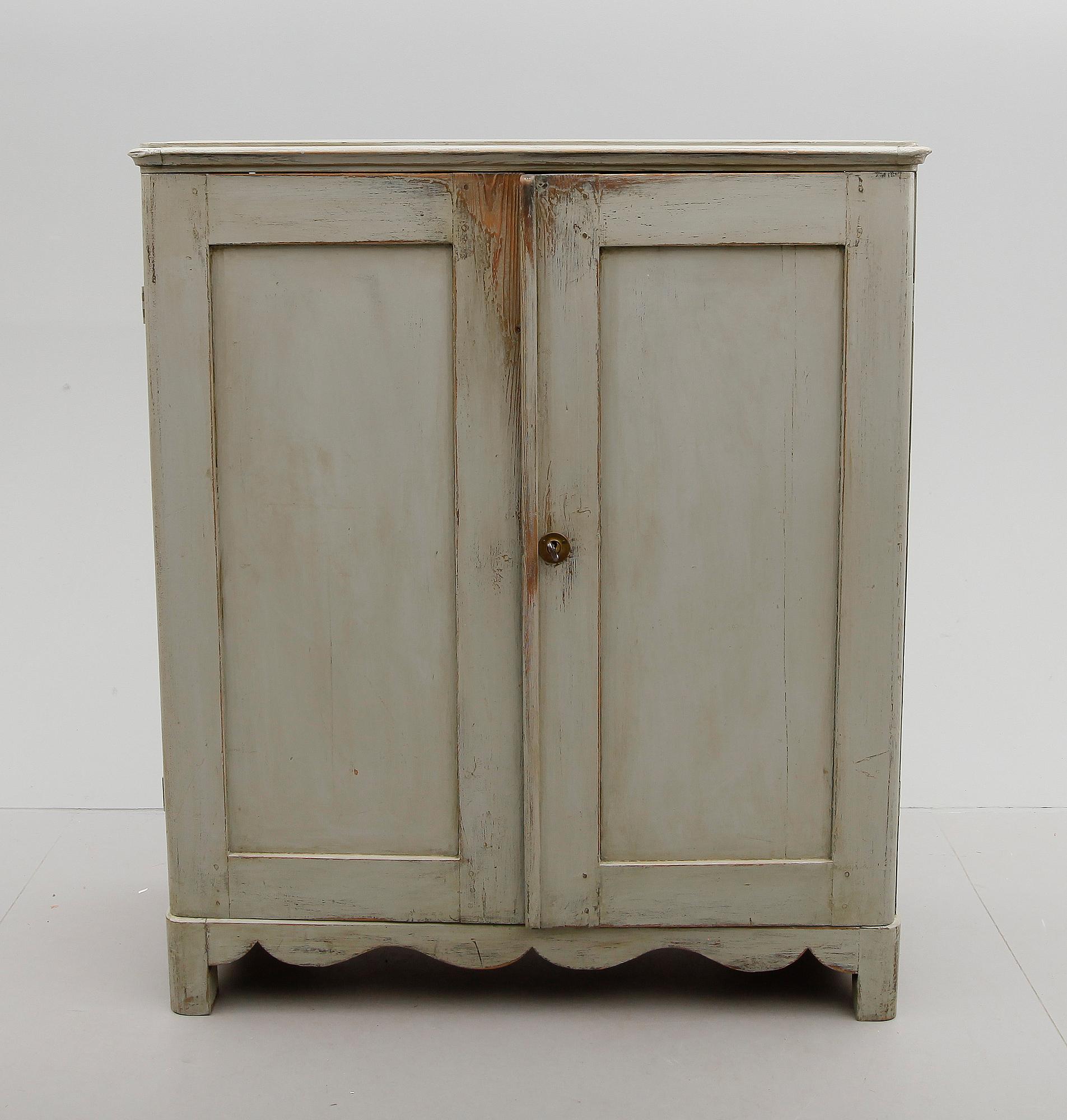 SKÄNK / SKÅP, 1800-talets mitt.