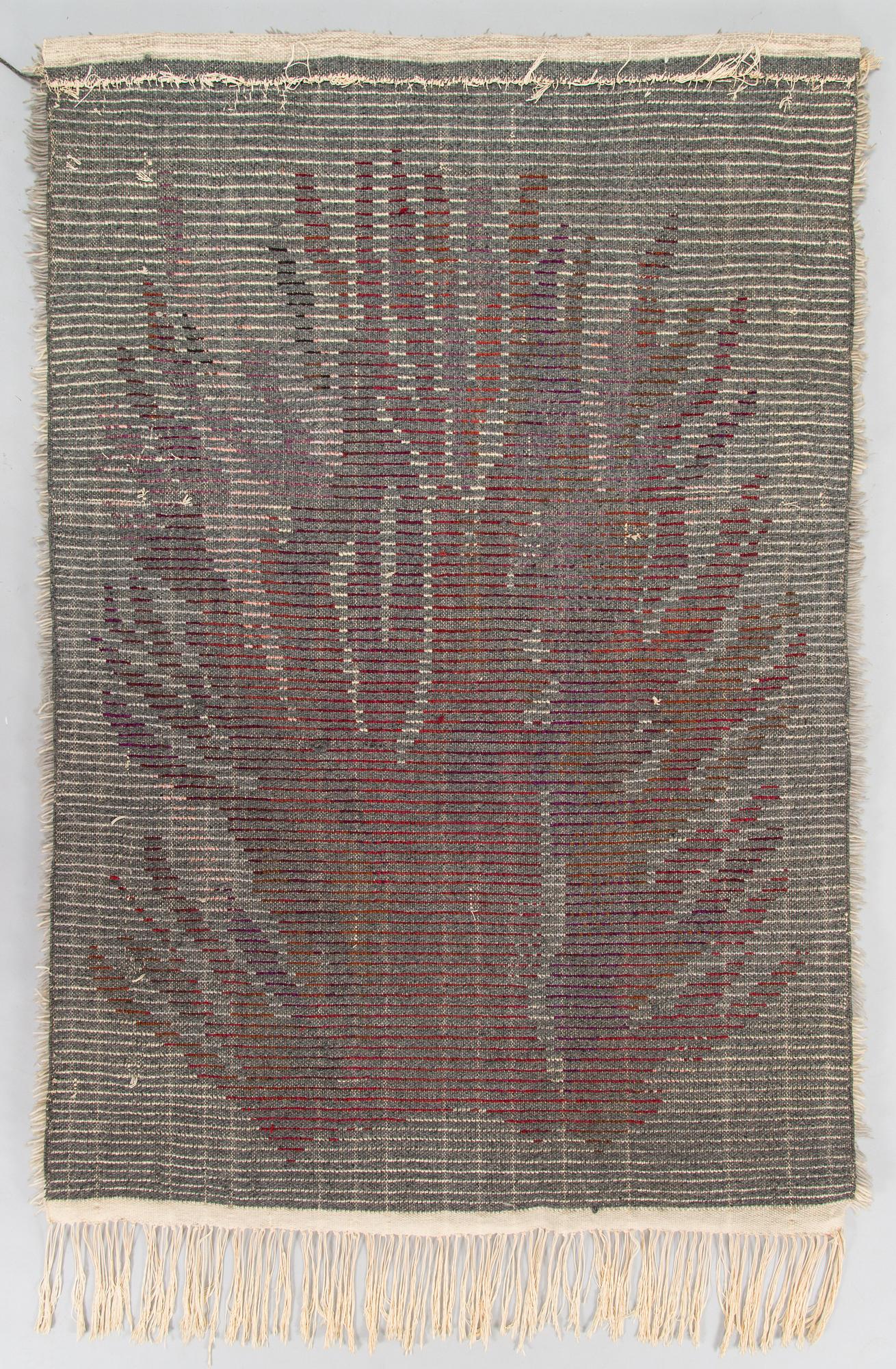 Uhra-Beata Simberg-Ehrström, rya rug, modell for Friends of Finnish Handicraft, 1946. Circa 150 x 106 cm..