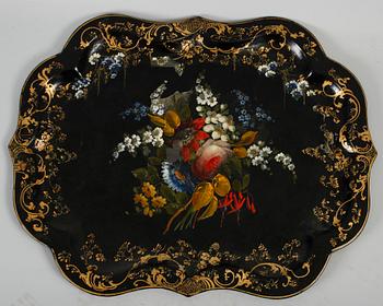 BRICKA, svartlackerad plåt, sent 1800-tal.