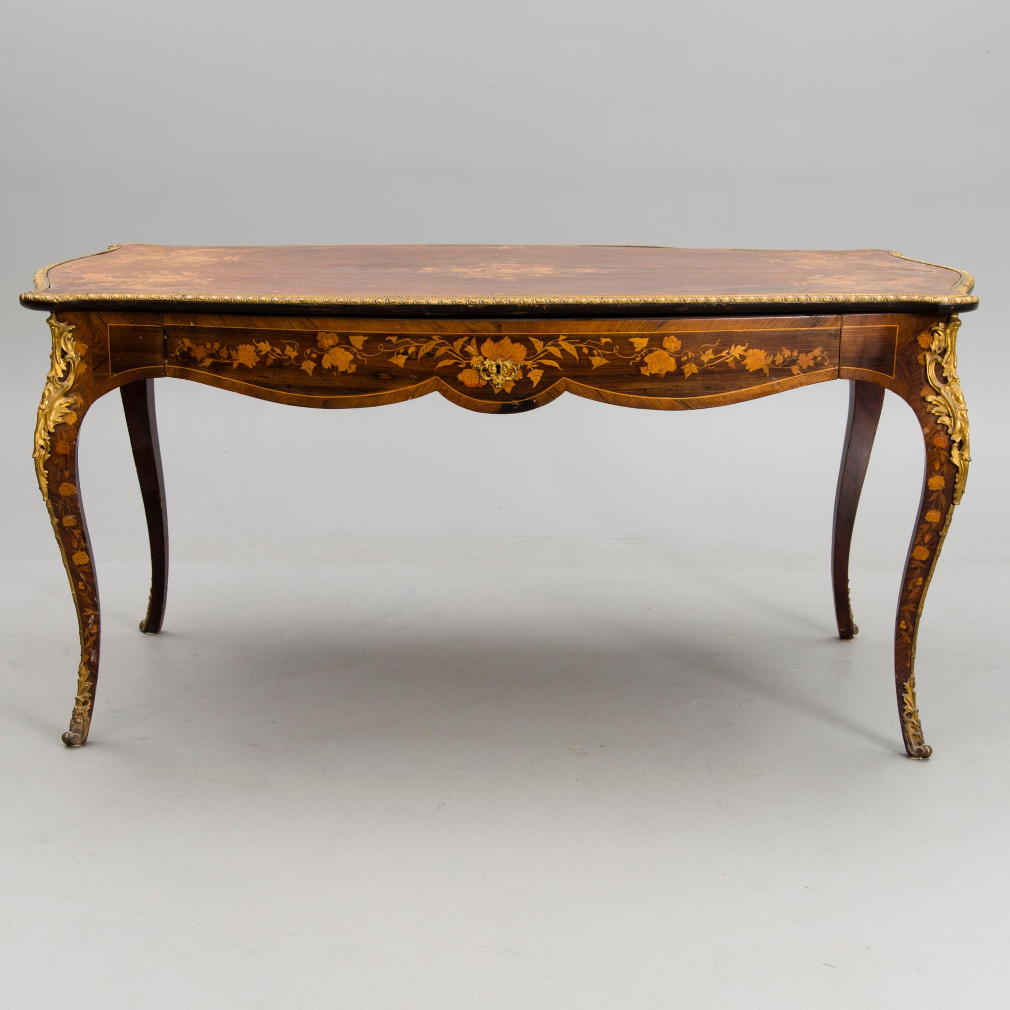 SKRIVBORD, 1800-talets senare hälft.