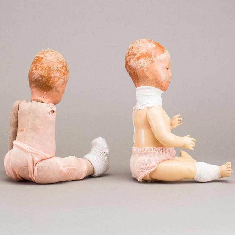 TWO KÄTHE KRUSE DOLLS, beginning of the 20th century.