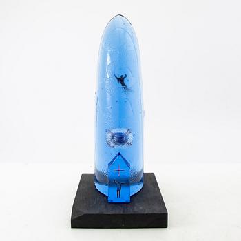 Bertil Vallien, sculpture, "The sky is the limit", glass, Kosta Boda, signed B. Vallien.