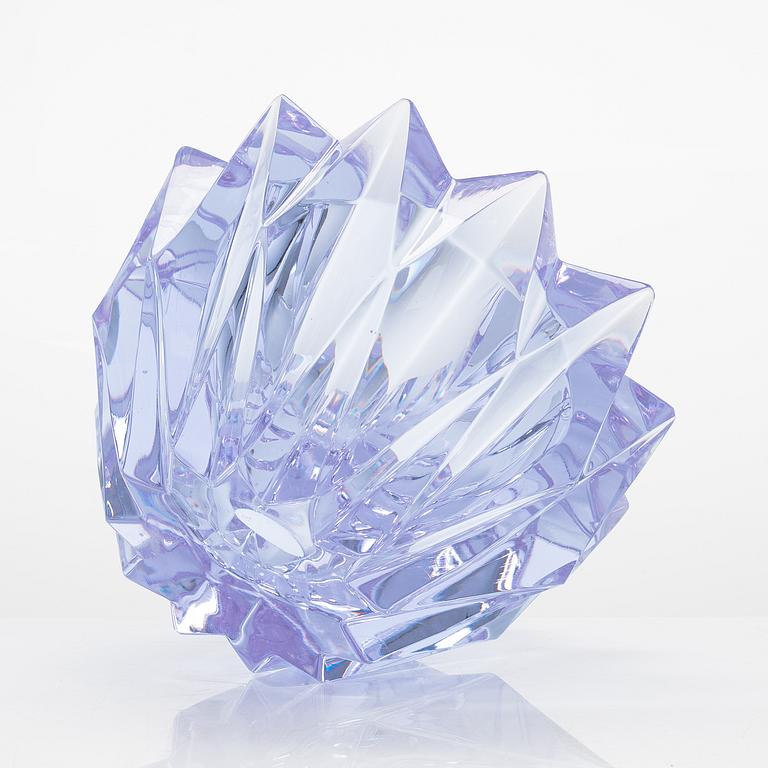 Aimo Okkolin, a Water Lily' bowl, signed Aimo Okkolin, Riihimäen Lasi Oy.