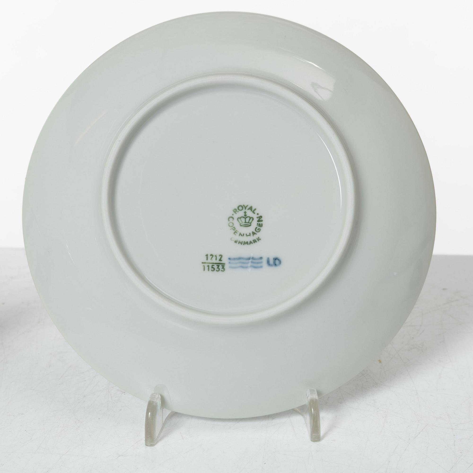 Arnold Krogh, service, 38 pieces, porcelain, "Blue Fan", Royal Copenhagen, Denmark.