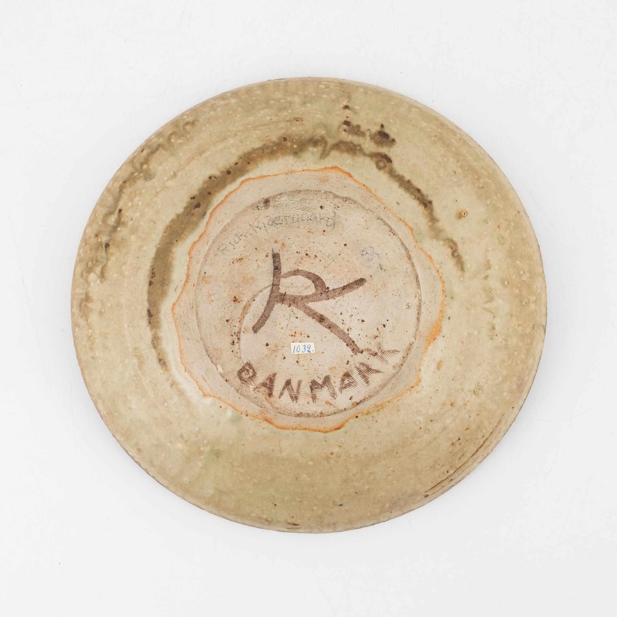 Richard Kjaergaard, skålfat, Danmark, omkring 1900-talets mitt.