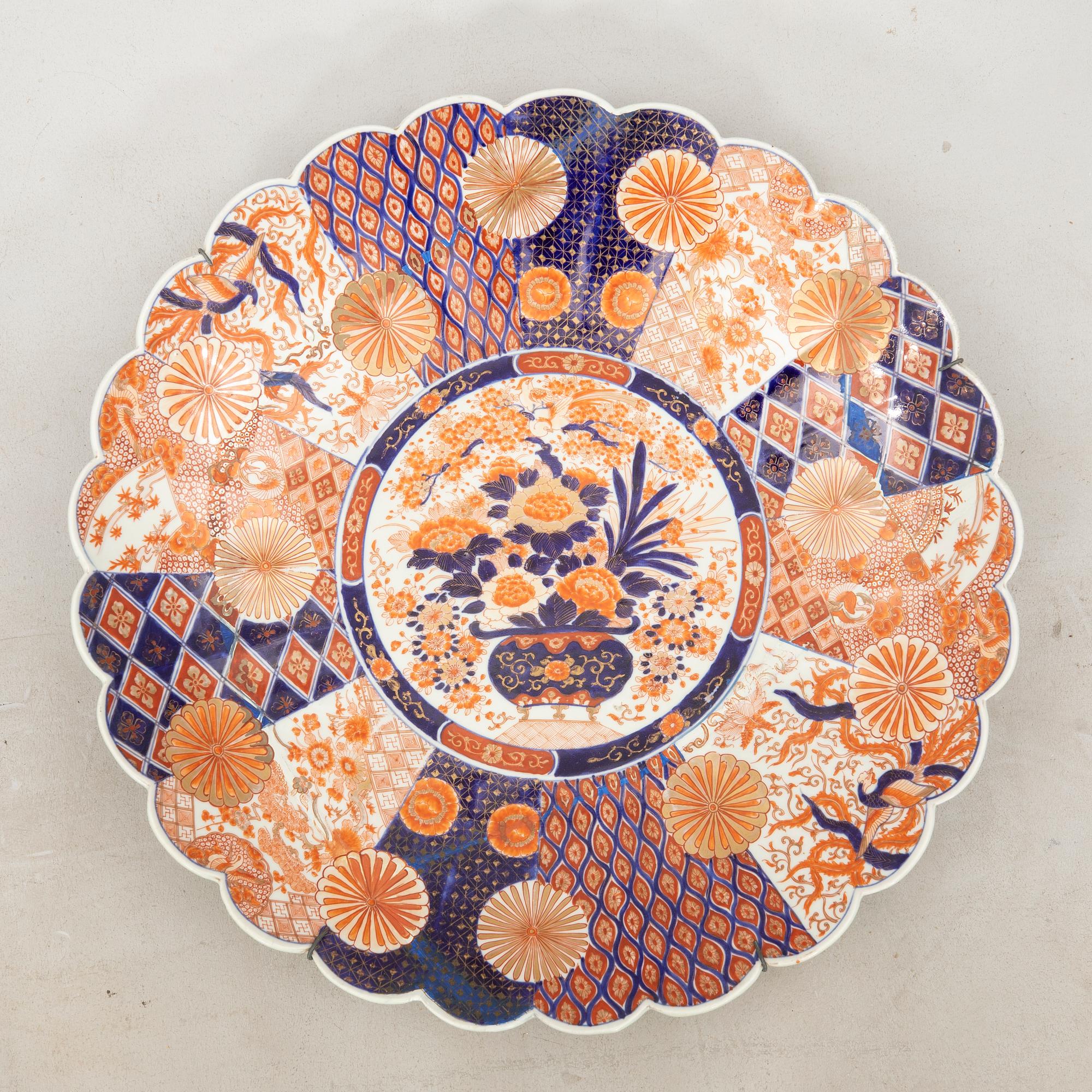 Practical bowls 2 pcs Japan Meiji (1868-1912) porcelain.