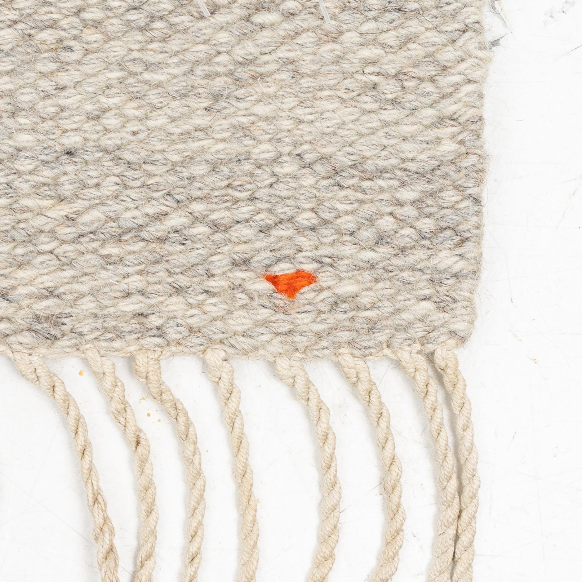 Margareta Åkerberg “Rödlöga” flatweave rug, 250 x 173 cm, signed MÅ.