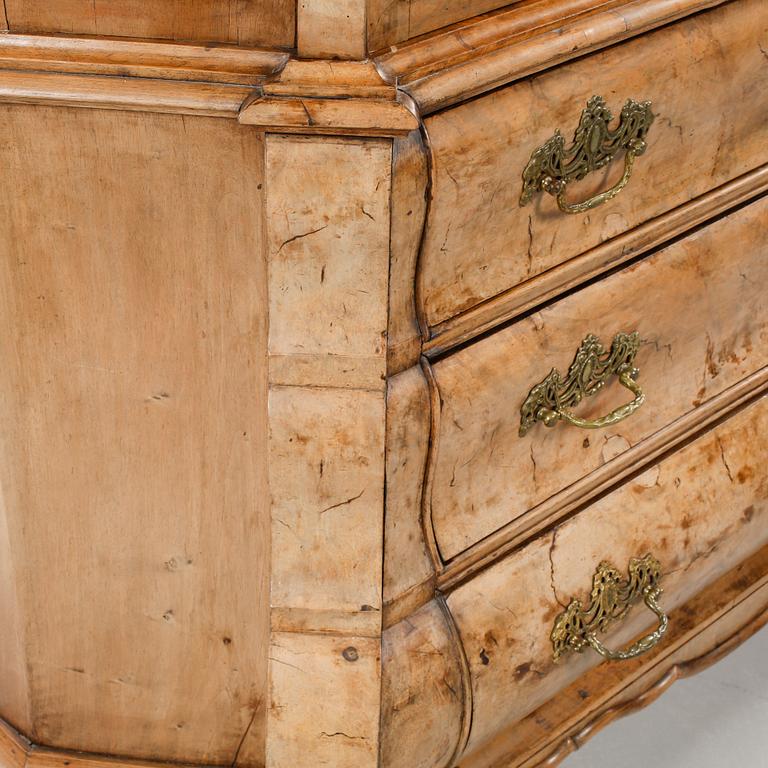 VITRINSKÅP, senbarock, sannolikt Holland, 1700-tal.