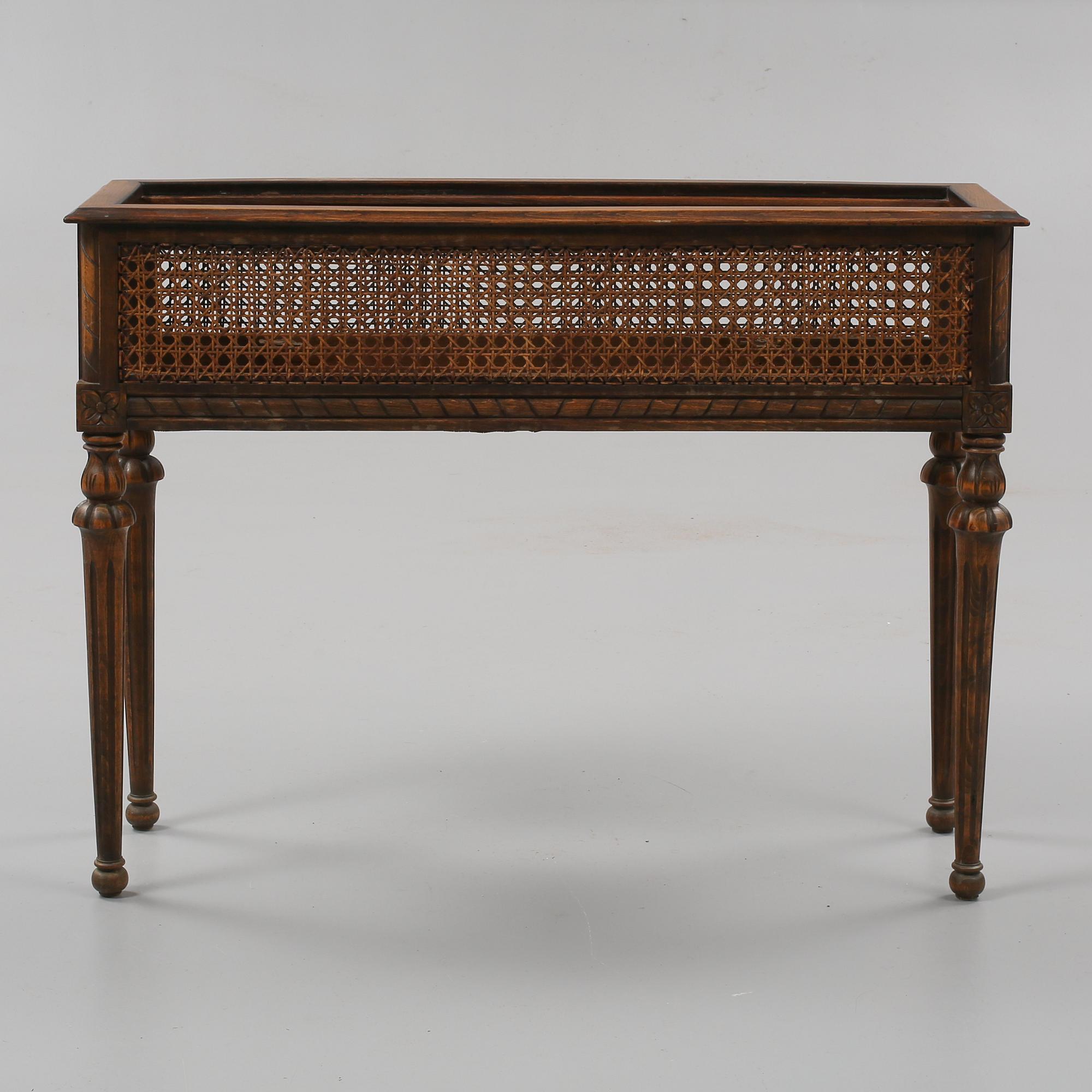 BLOMSTERBÄNK, gustaviansk stil, 1900-tal.