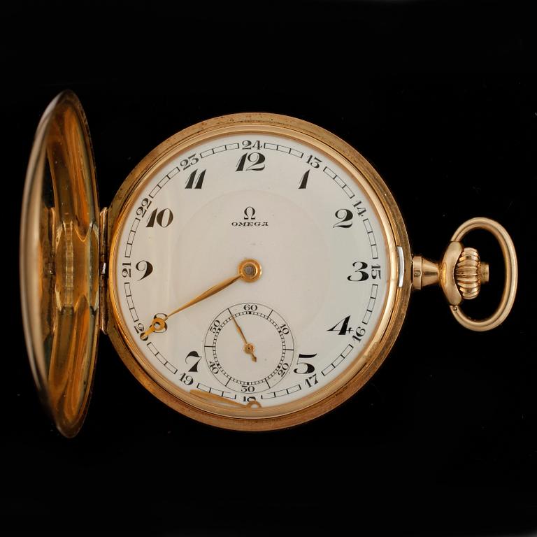 FICKUR, 14k guld, Omega, omkring år 1900. Total vikt ca 81 g.