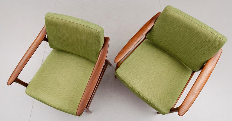 FÅTÖLJER, 1 par, Norge, 1900-talets andra hälft.