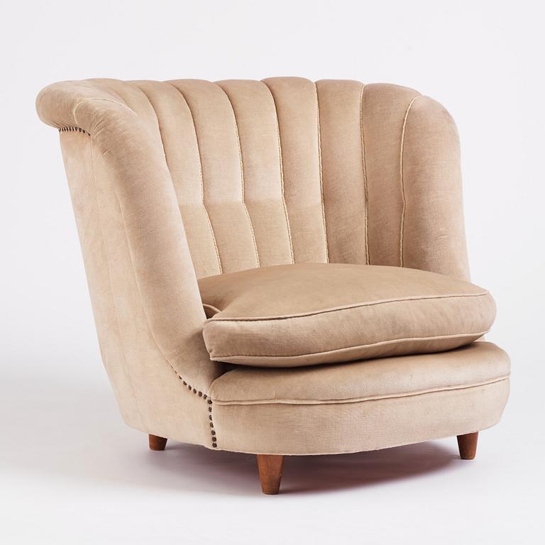 A large Swedish Modern easy chair, 1930-40s.