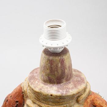 A stoneware table lamp by Bernard Rooke, from the second half of the 20th century.