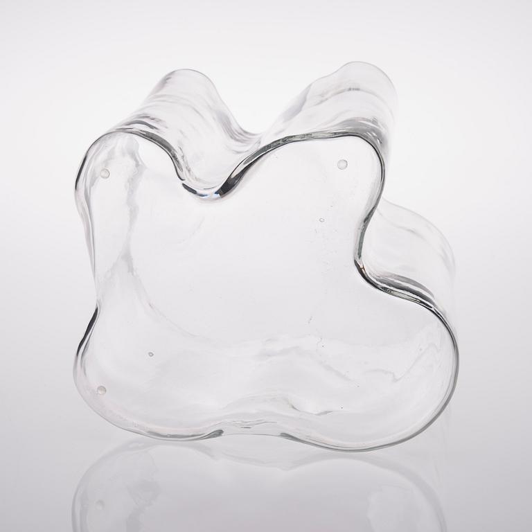 VAS, "Aalto"-vas. Sign. Alvar Aalto 75/1990.