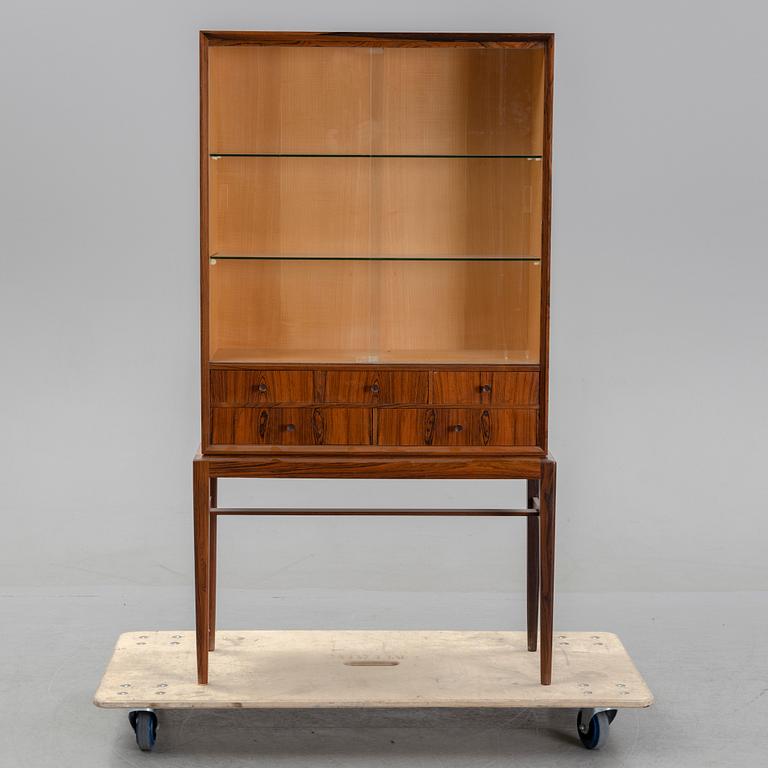 A 'Cortina' vitrine cabinet by Svante Skogh, designed around the year 1956.