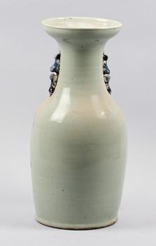 GOLVVAS, porslin, Kina, 1900-tal.