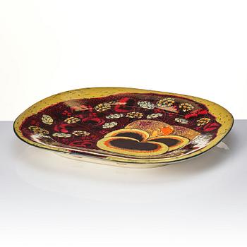 Birger Kaipiainen, a stoneware dish, Arabia, Finland.