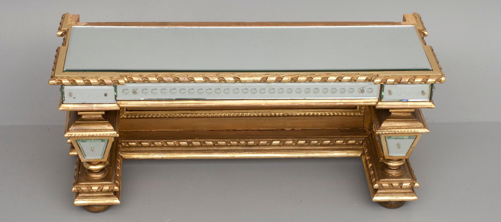 SPEGEL MED KONSOLBORD, Ryssland 1800-talets slut.